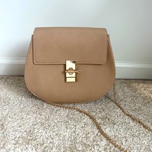 Lulus Camel and Gold Crossbody Bag